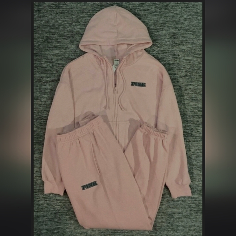 PINK Dog Graphic Hoodie and Sweatpants - Picture 16 of 16